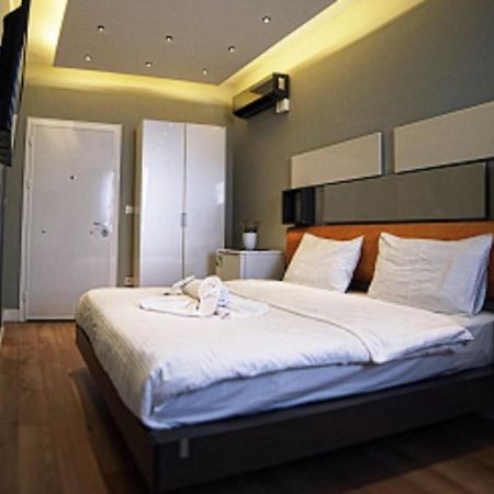 The Sisli Corner Park Inn Istanbul Exterior photo