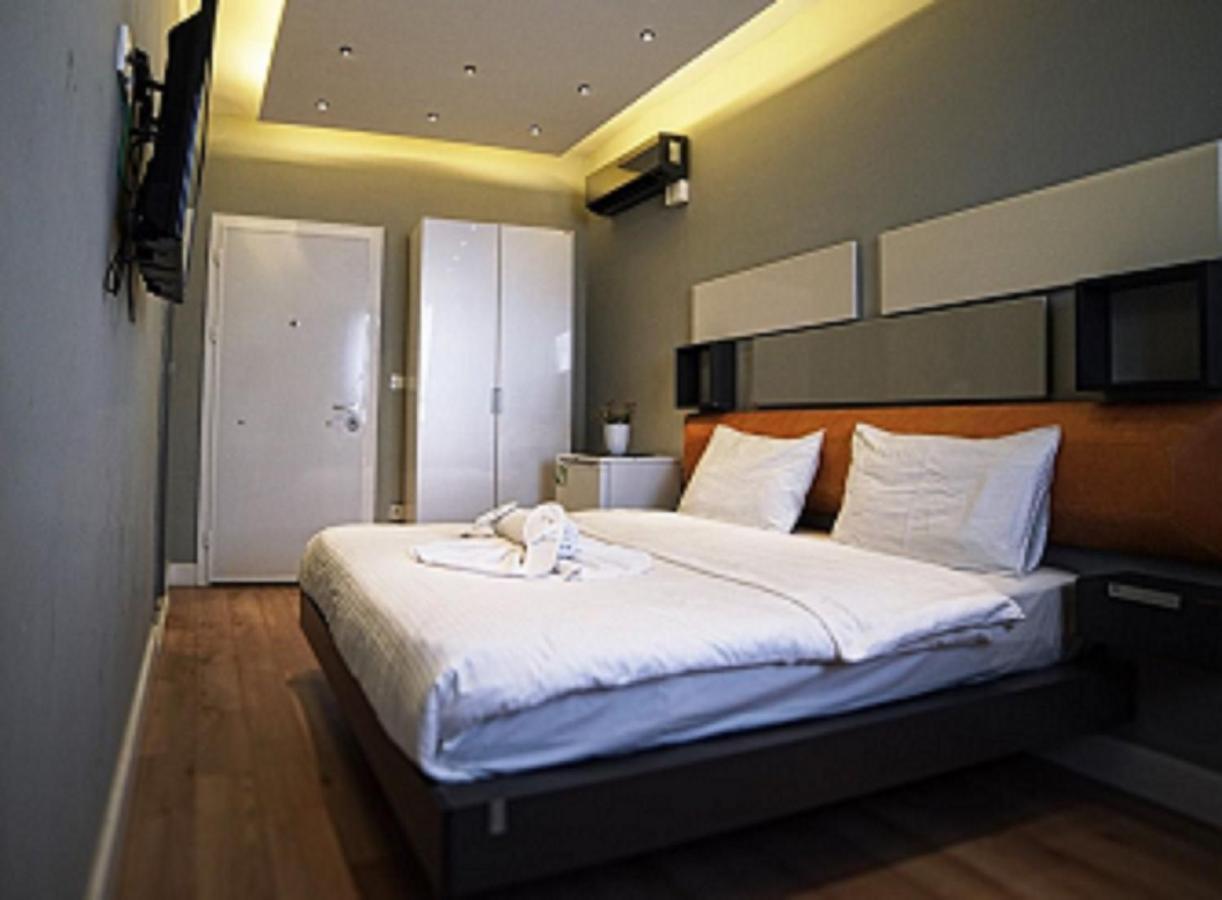 The Sisli Corner Park Inn Istanbul Exterior photo